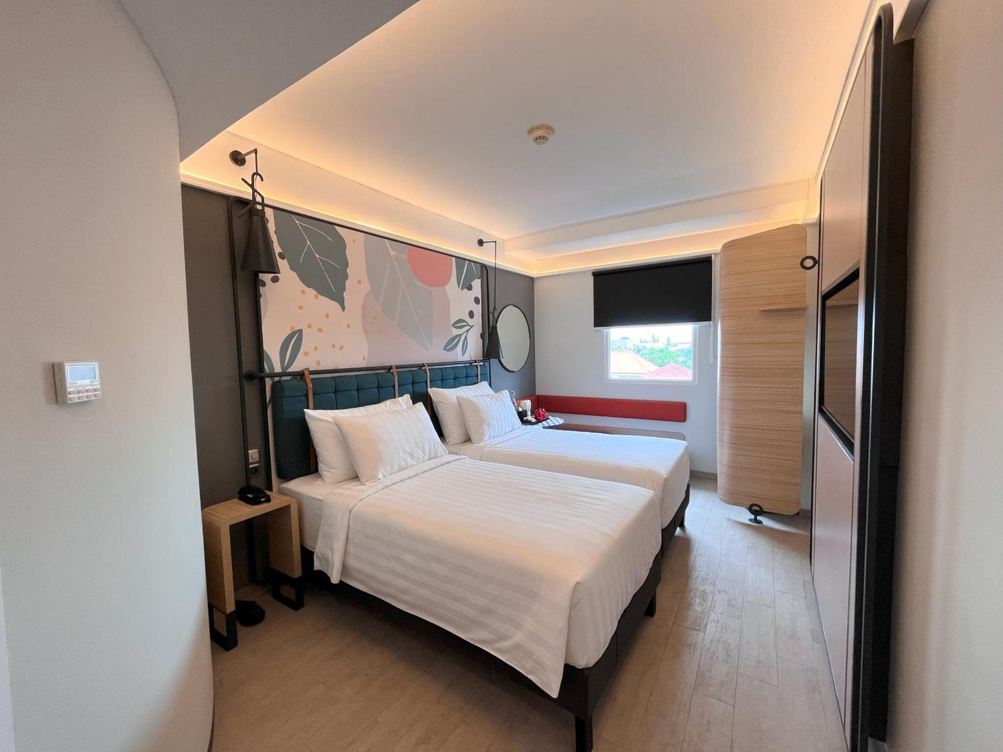 Luminor Hotel Legian Seminyak - Bali Exterior photo